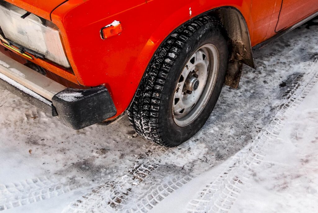 Cambio gomme invernali 2022: da oggi scatta l’obbligo