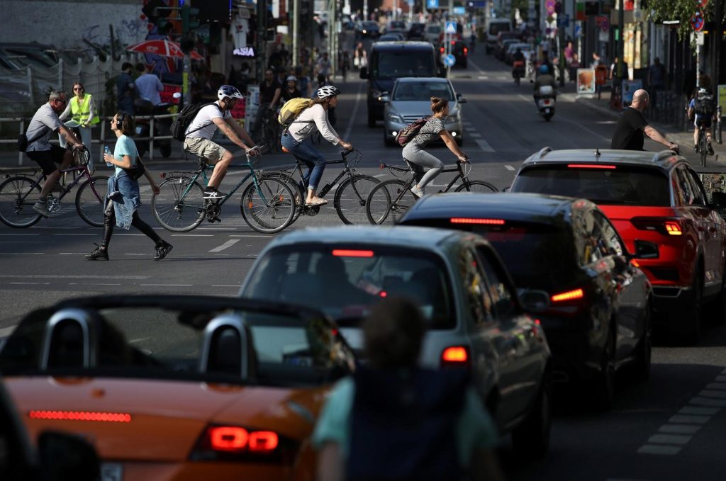 Il futuro della mobilità urbana: commuting interconnessi e modalità più sostenibili