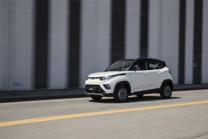 Mahindra KUV100 NXT