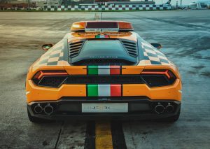 Lamborghini Huracan RWD Follow Me
