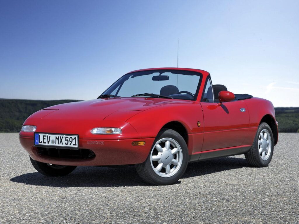 Mazda MX-5 NA: le radici di un’icona che ci ha fatto subito innamorare