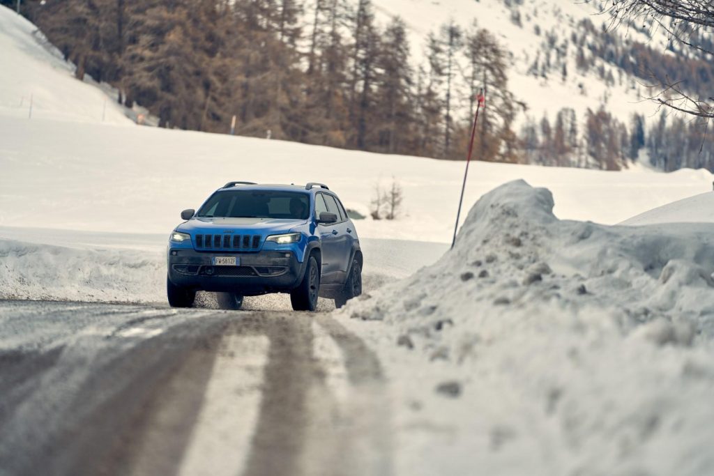 Jeep Deejay Xmasters Winter Tour 2020: emozionanti test drive in off-road