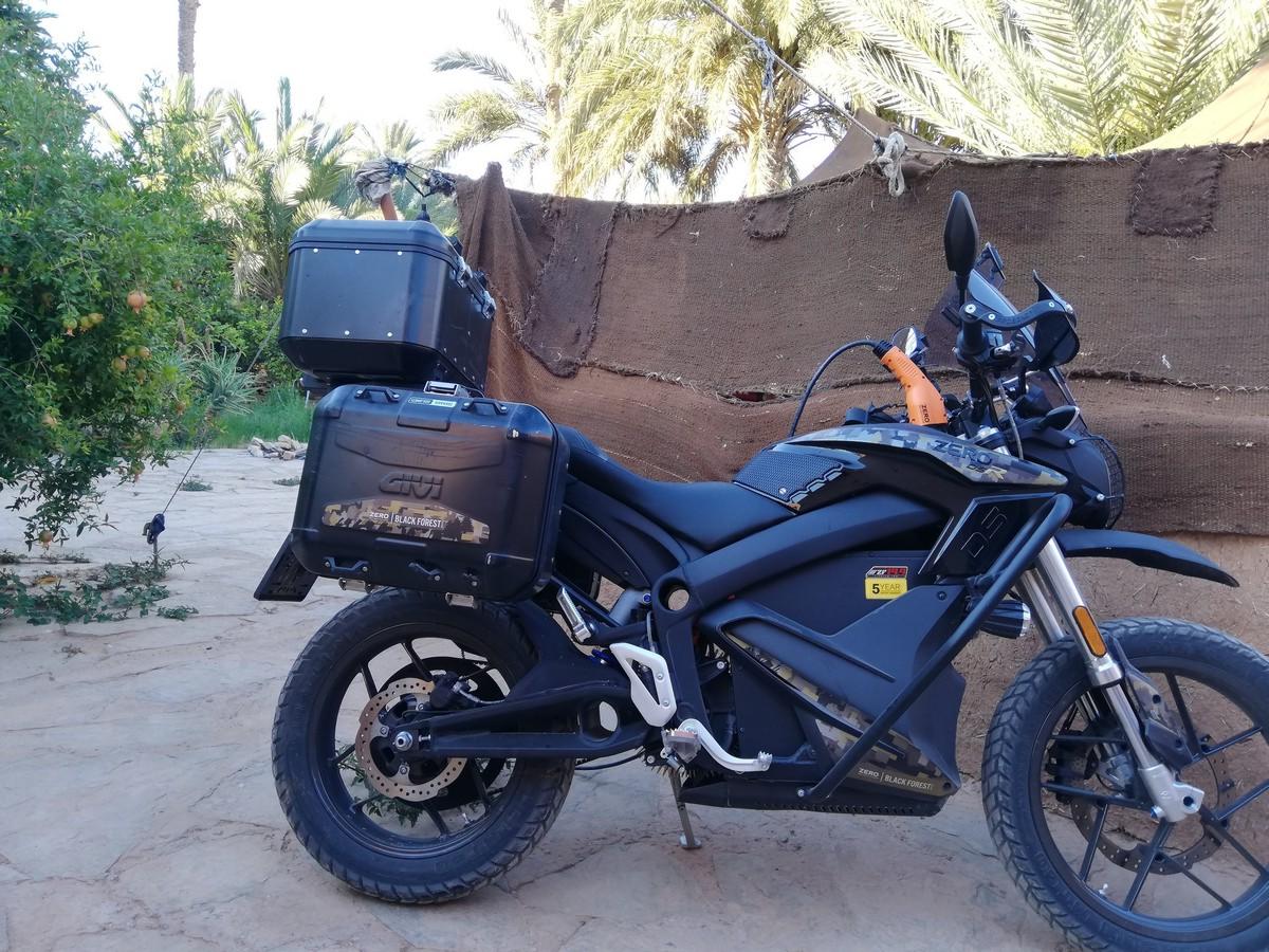 Viaggio moto elettrica Africa