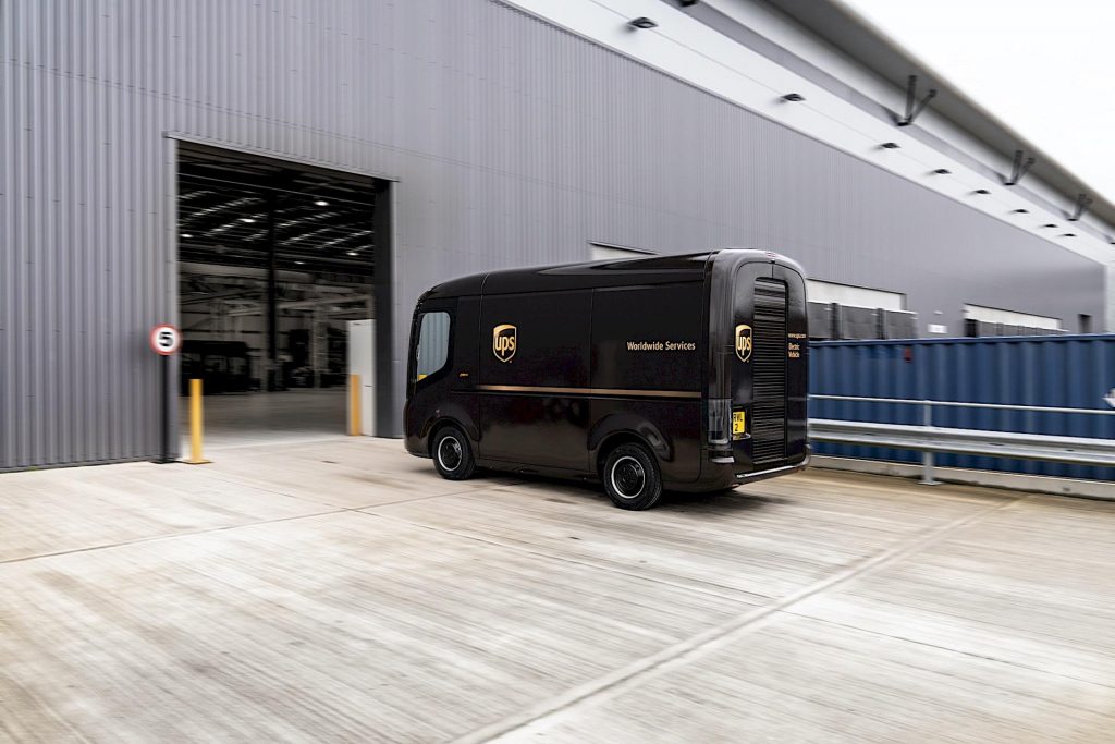 UPS: ordine di 10.000 furgoni elettrici ad Arrival