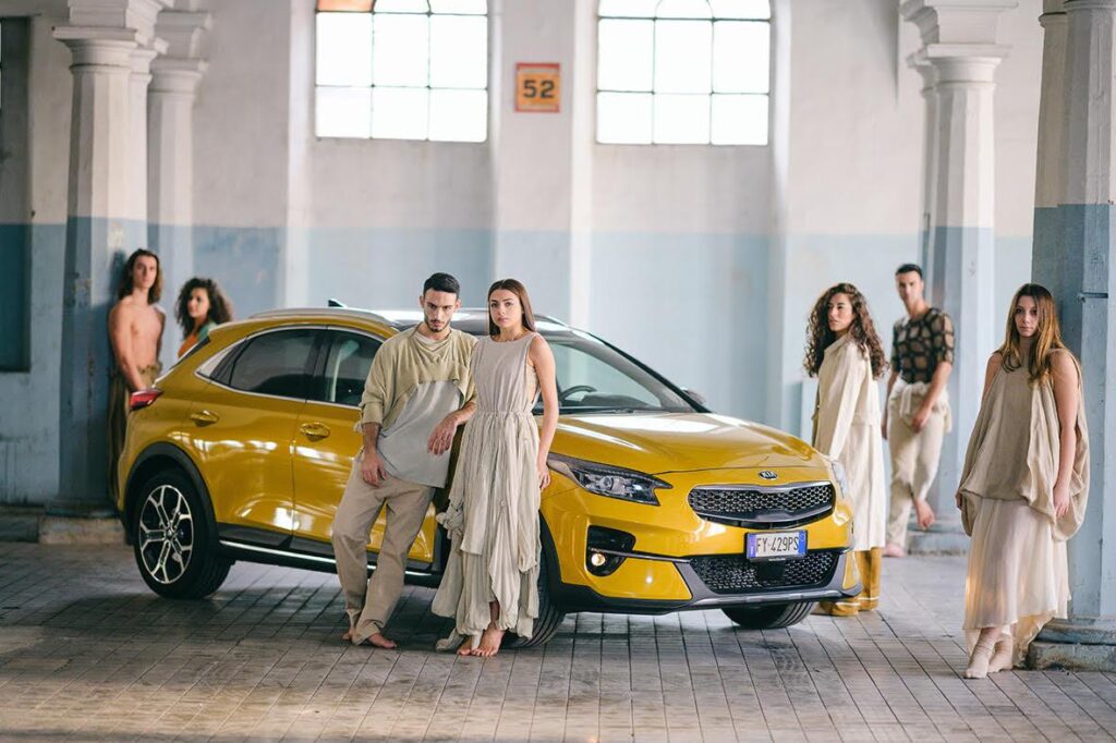 Kia XCeed Levante Tikibombom: l’urban crossover protagonista del videoclip