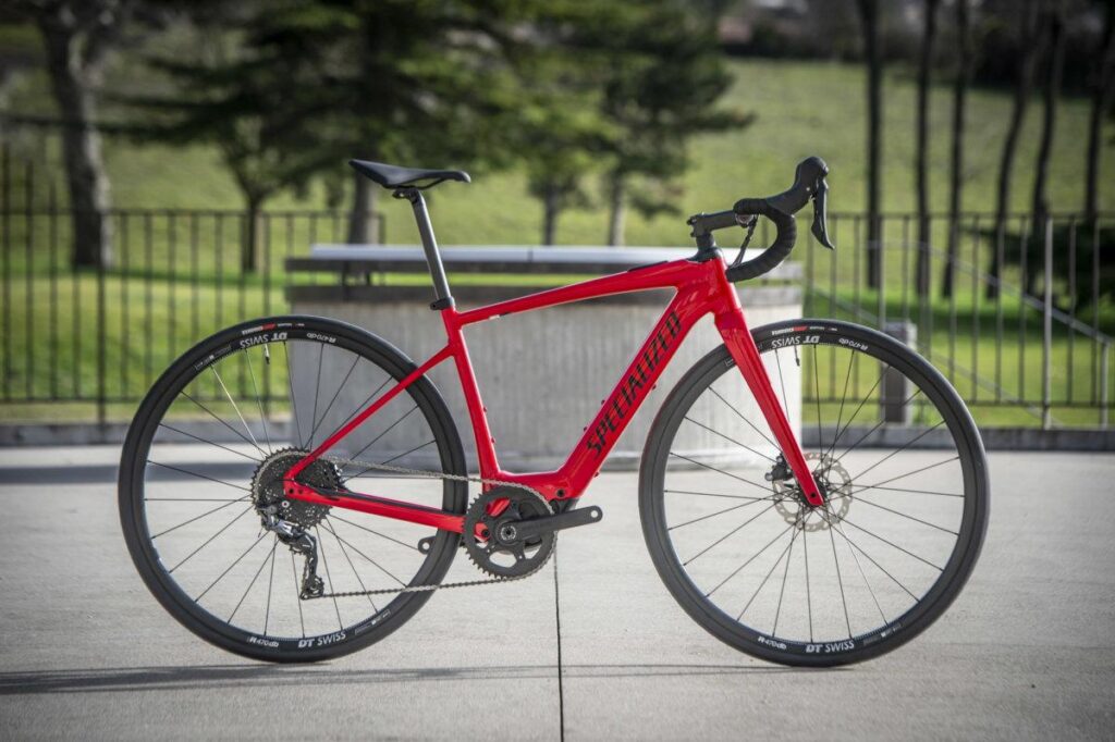 Specialized Turbo Creo SL Comp E5: ebike da corsa leggera e prestante