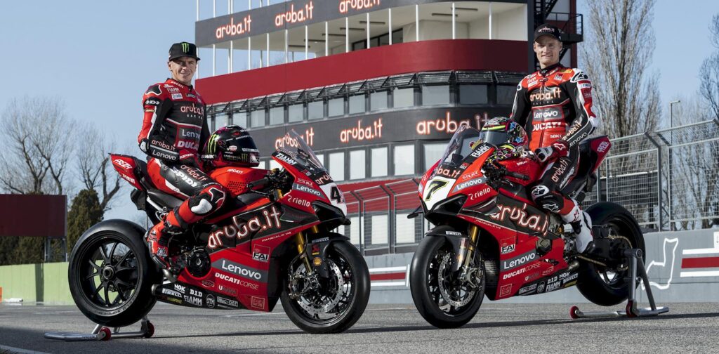 Superbike, Ducati svela la livrea della Panigale V4 R di Davies e Redding