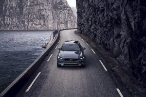 The refreshed Volvo V90 Cross Country Recharge T8 plug-in hybrid in Thunder Grey