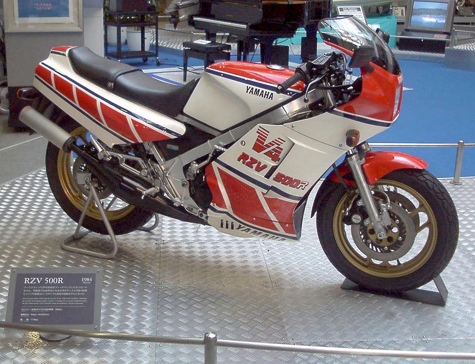 Yamaha RZV 500R