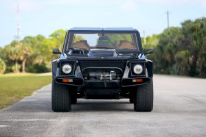 Asta Lamborghini LM002