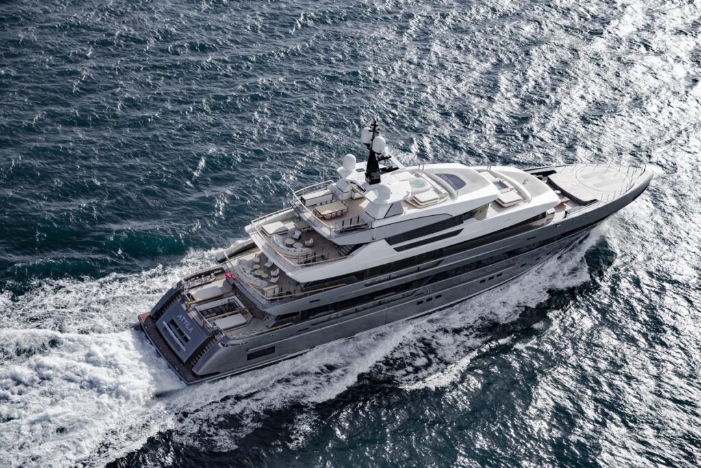 Sanlorenzo superyacht 64Steel Attila: il mega yacht da favola