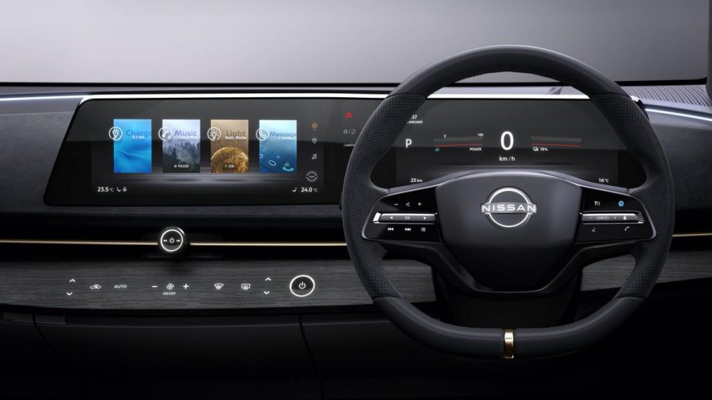 Nissan Ariya concept dislay: l’innovativo design curvilineo