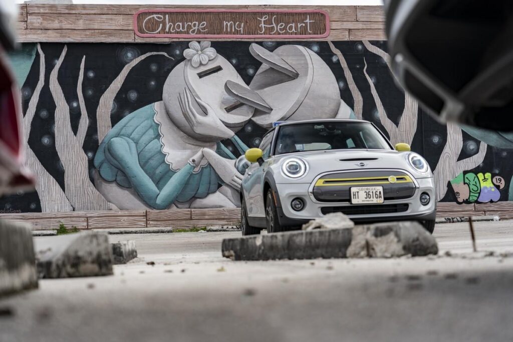 Viaggio da Miami a Key West: on the road con la nuova Mini Full Electric