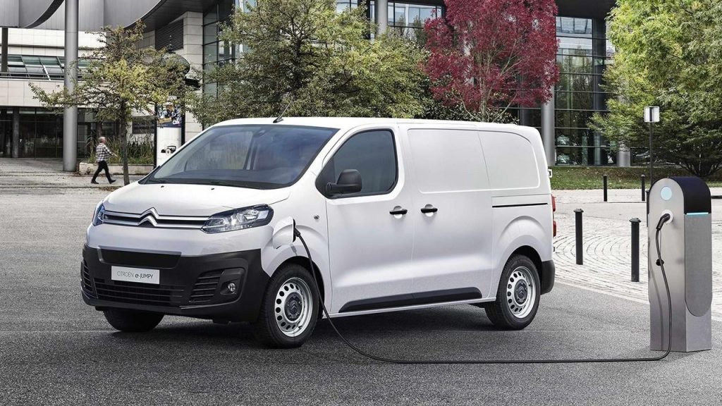 Citroen E-Jumpy: furgone elettrico da 330 km di autonomia