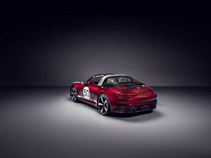 Porsche 911 Targa 4S Heritage Design Edition (3)