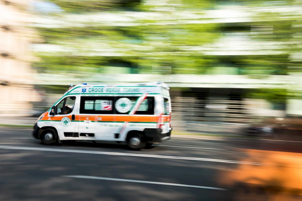 Primi incidenti tra monopattini e auto, ferito grave ad Ivrea