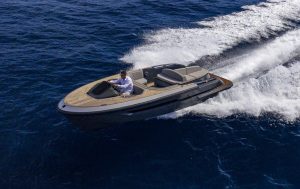 Evo Yachts T2