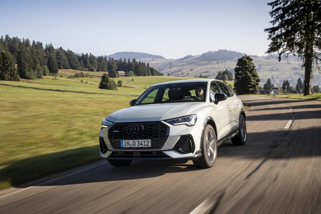 Nuova Audi Q3 2021: i nuovi allestimenti a partire da 35.600 euro