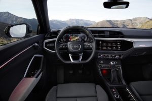 Nuova Audi Q3 2021