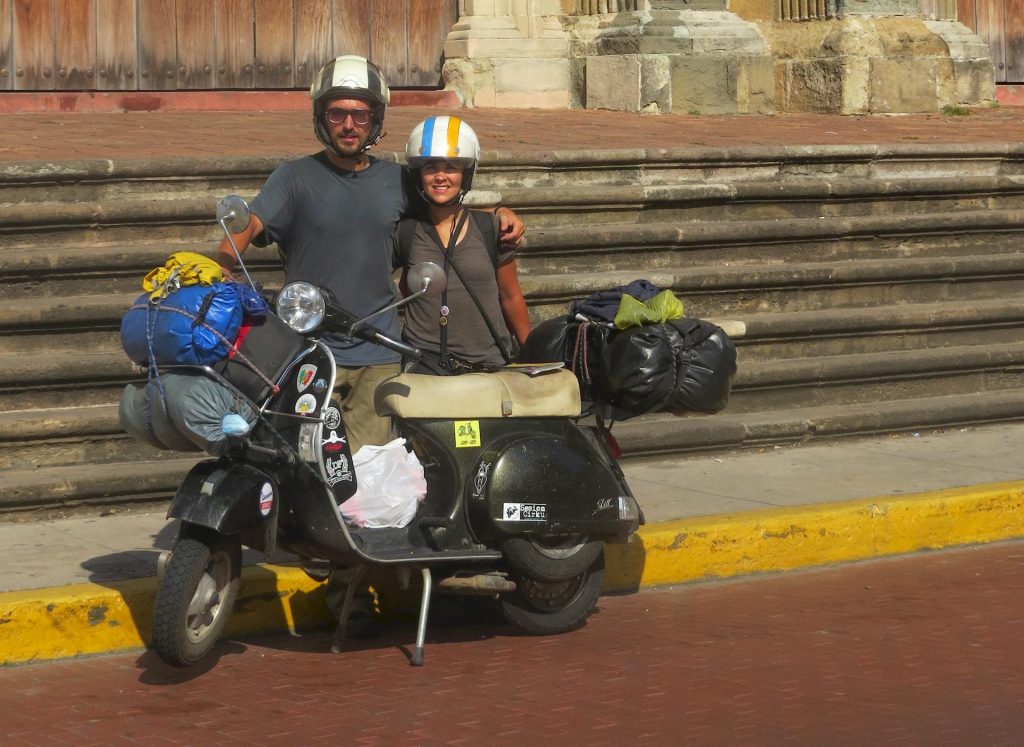 In Vespa da Vancouver a Panama: “Inseguendo le ombre dei colibrì” di Paolo Zambon