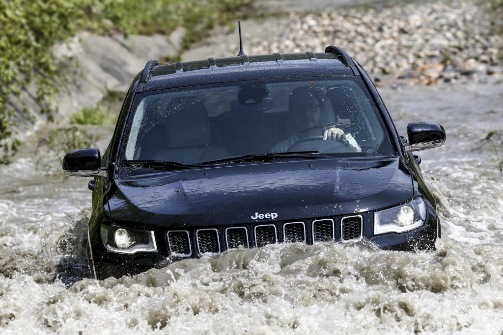 Jeep Compass 4xe: informazioni e prezzi dell’ibrido plug-in