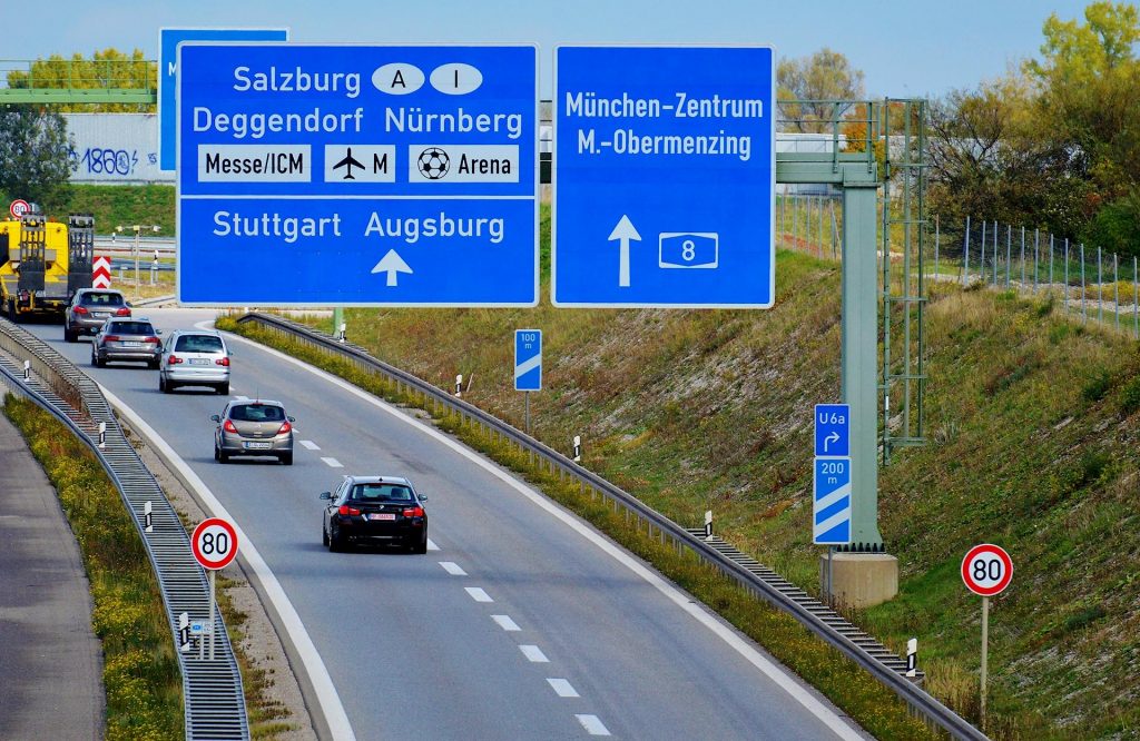 Le autostrade tedesche saranno a pedaggio, grazie alla UE