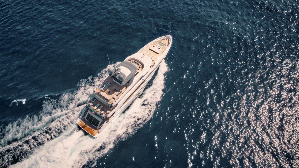 Benetti Yacht Diamond 145