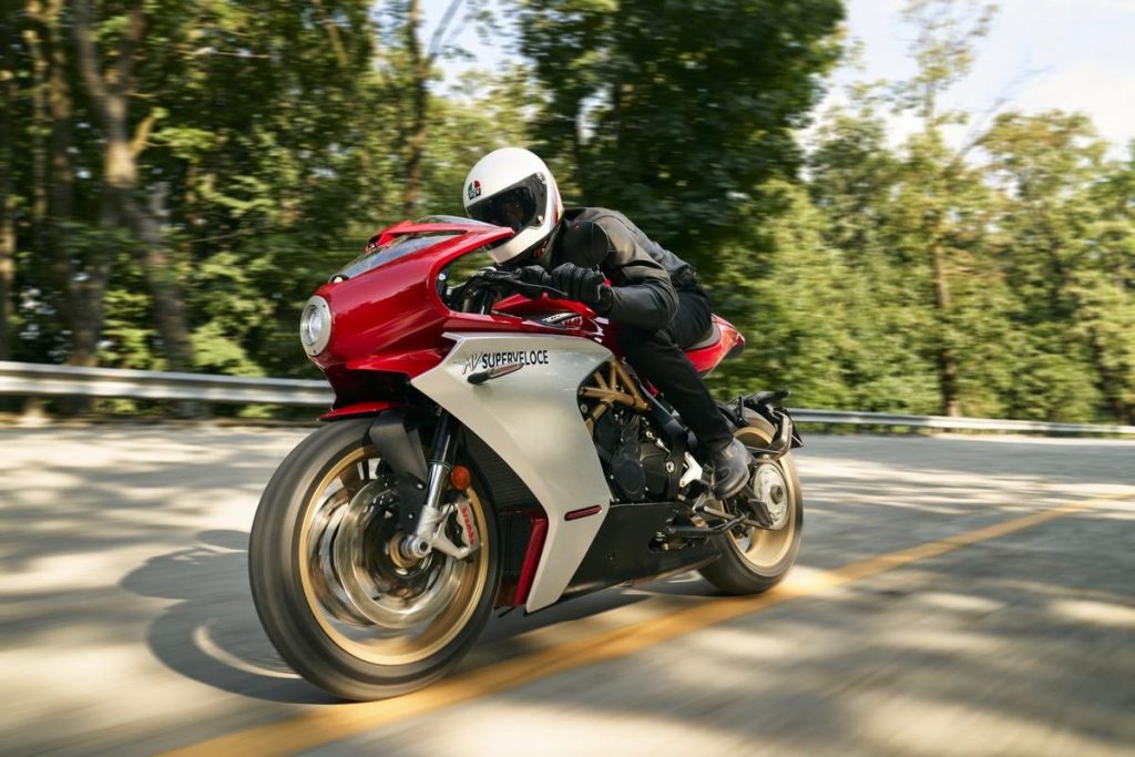 MV Agusta Superveloce 800 2020: icona di stile