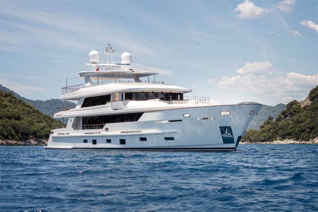 Yildiz Shipyard My Sunrise yacht: il nuovo 43 metri con interni custom