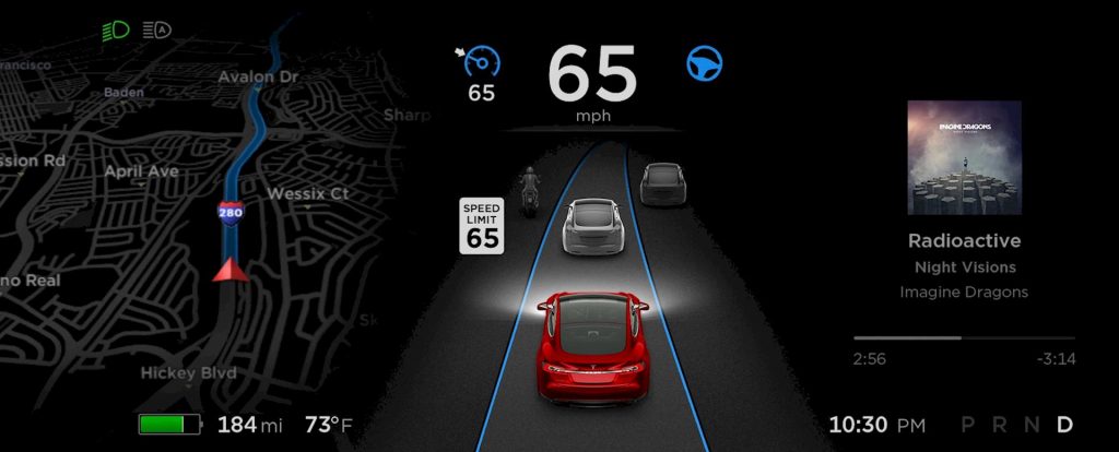 Nuovo software Tesla: arriva il riconoscimento visivo dei segnali stradali