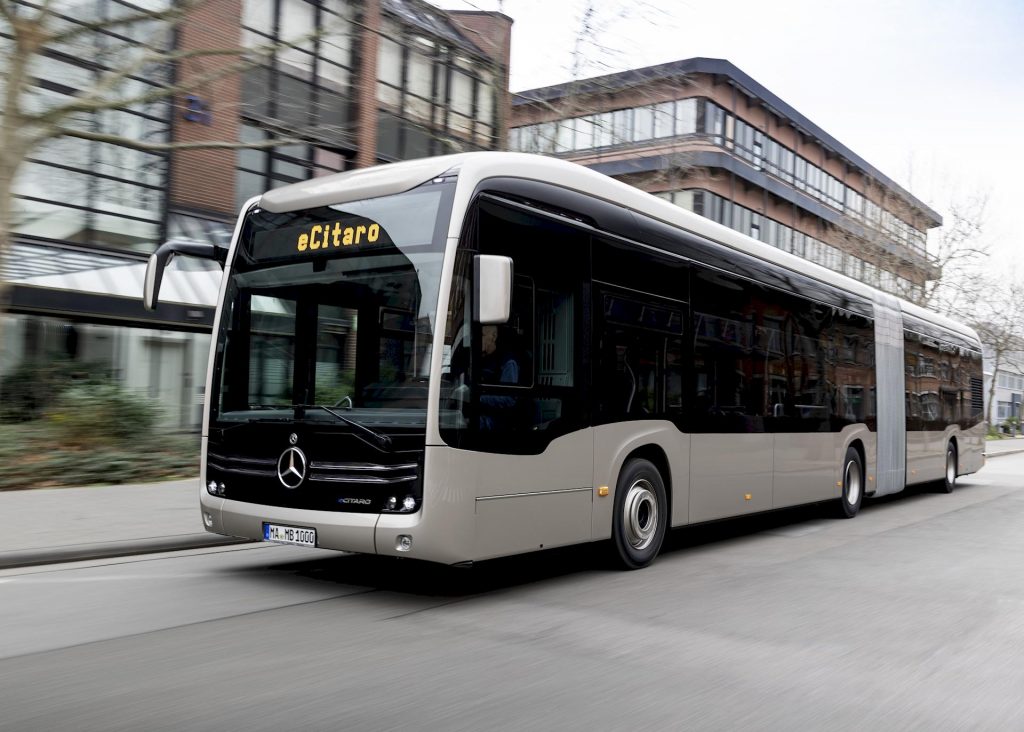 Mercedes eCitaro G: il bus elettrico con le nuove batterie allo stato solido