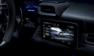 Maserati MC 20 con Android Automotive OS