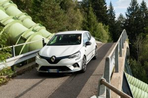 Renault Clio E-Tech Hybrid (5)