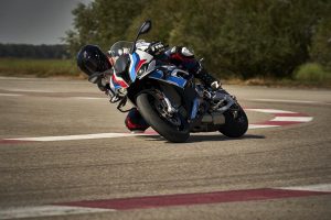 BMW M 1000 RR (4)