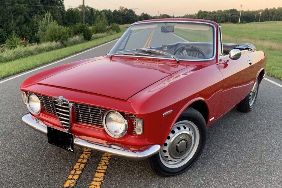 Una bellissima Alfa Romeo Giulia GTC del 1965 all’asta negli Usa