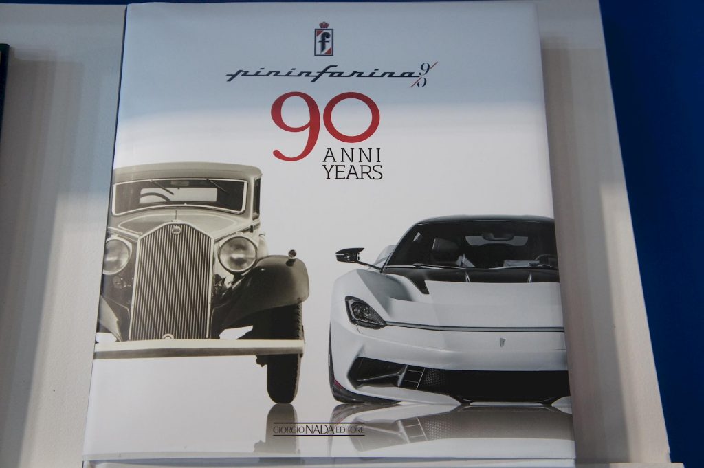 Pininfarina 90 anni è il libro ufficiale con la storia di tutti i modelli