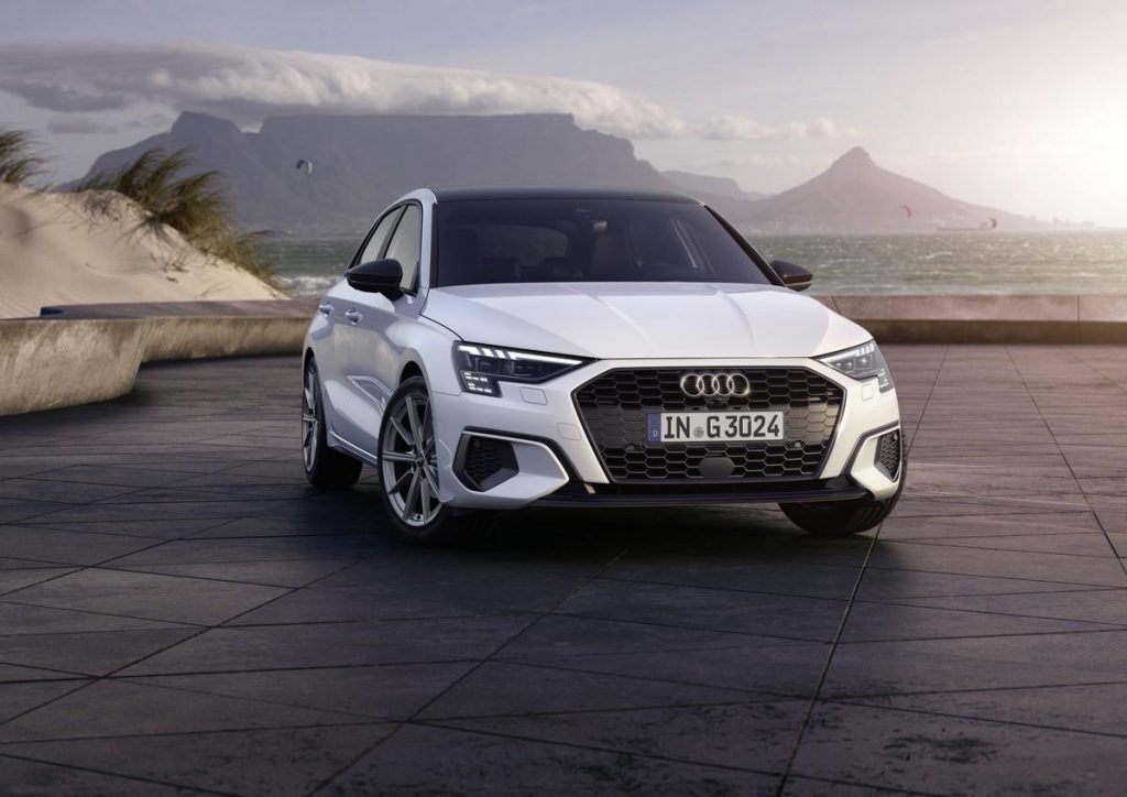 Audi A3 1.0 MHEV e 1.5 g-tron: mild-hybrid 3 cilindri e metano