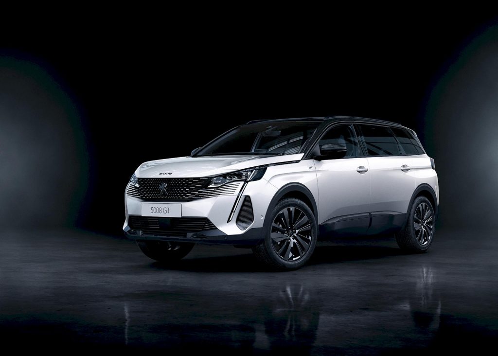 Nuovi Peugeot 3008 e 5008: restyling per rimanere nel segno