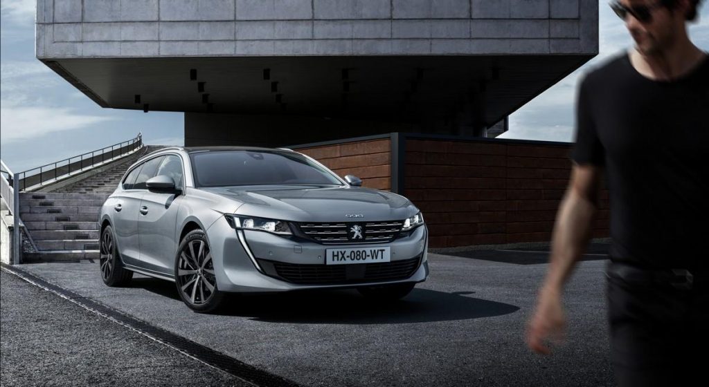 Nuova Peugeot 508 PureTech 130 EAT8: a partire da 32.500 euro