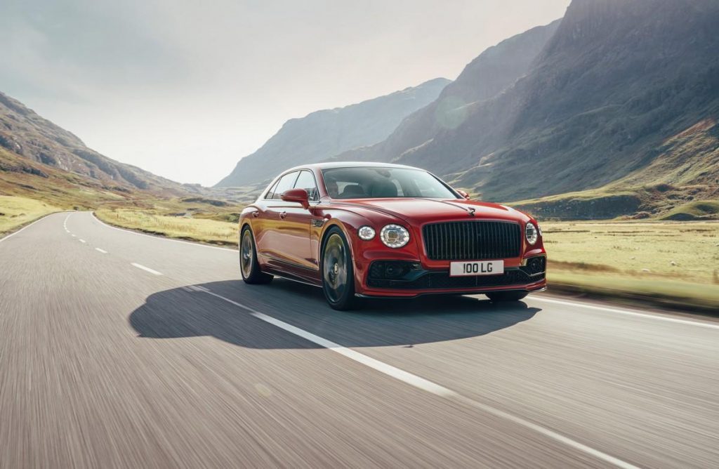 Bentley Flying Spur V8: la Grand Tourer più agile e performante