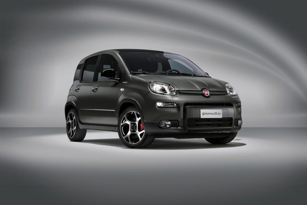 Nuova Fiat Panda Sport è l’edizione per festeggiare i primi 40 anni