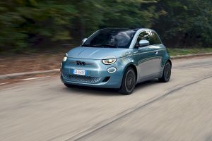 car sharing Fiat 500 elettrica