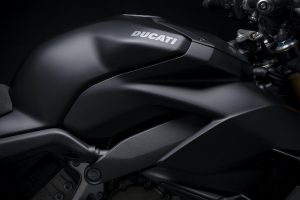 Ducati Streetfighter V4 S 2021 (3)