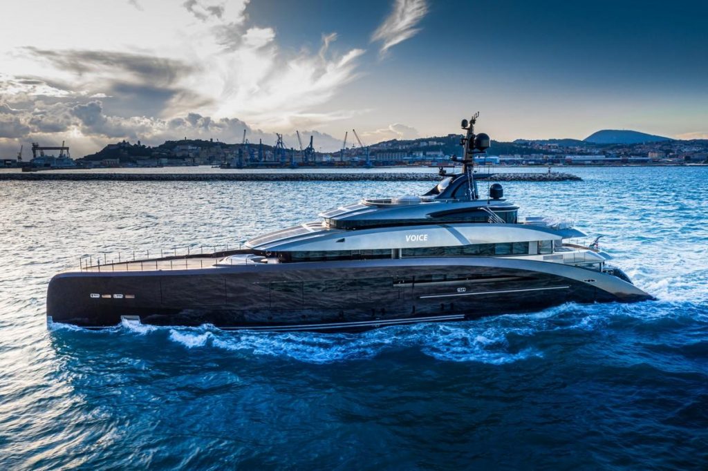 CRN Yacht M/Y 137: consegnato il megayacht fully-custom