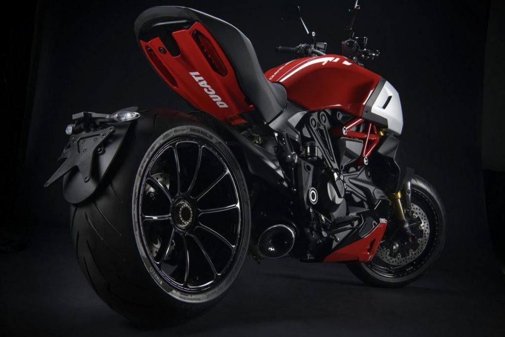 Accessori Ducati Diavel 1260: progettati per esaltare le prestazioni