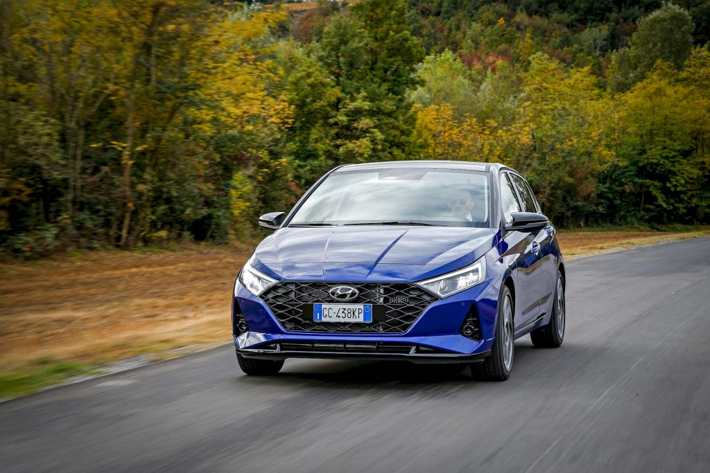 Hyundai i20 Mild Hybrid in offerta a 17.750 € con incentivi