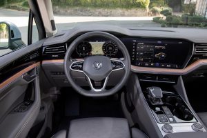 Nuova Volkswagen Touareg ibrida plug-in