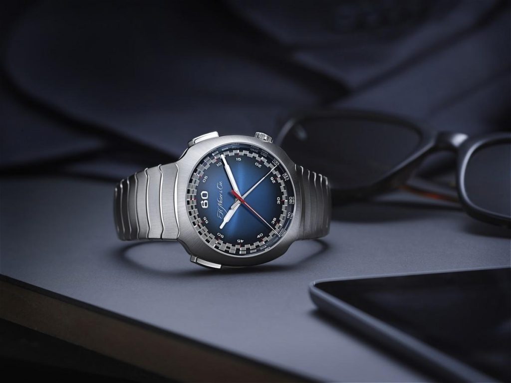 H. Moser and Cie Streamliner Flyback: il cronografo automatico Funky Blue