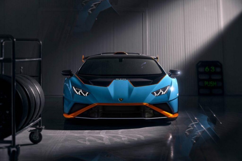 Lamborghini Huracán STO: dalla pista alla strada a 250.000 €