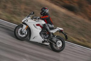 Ducati SuperSport 950 2021 (3)